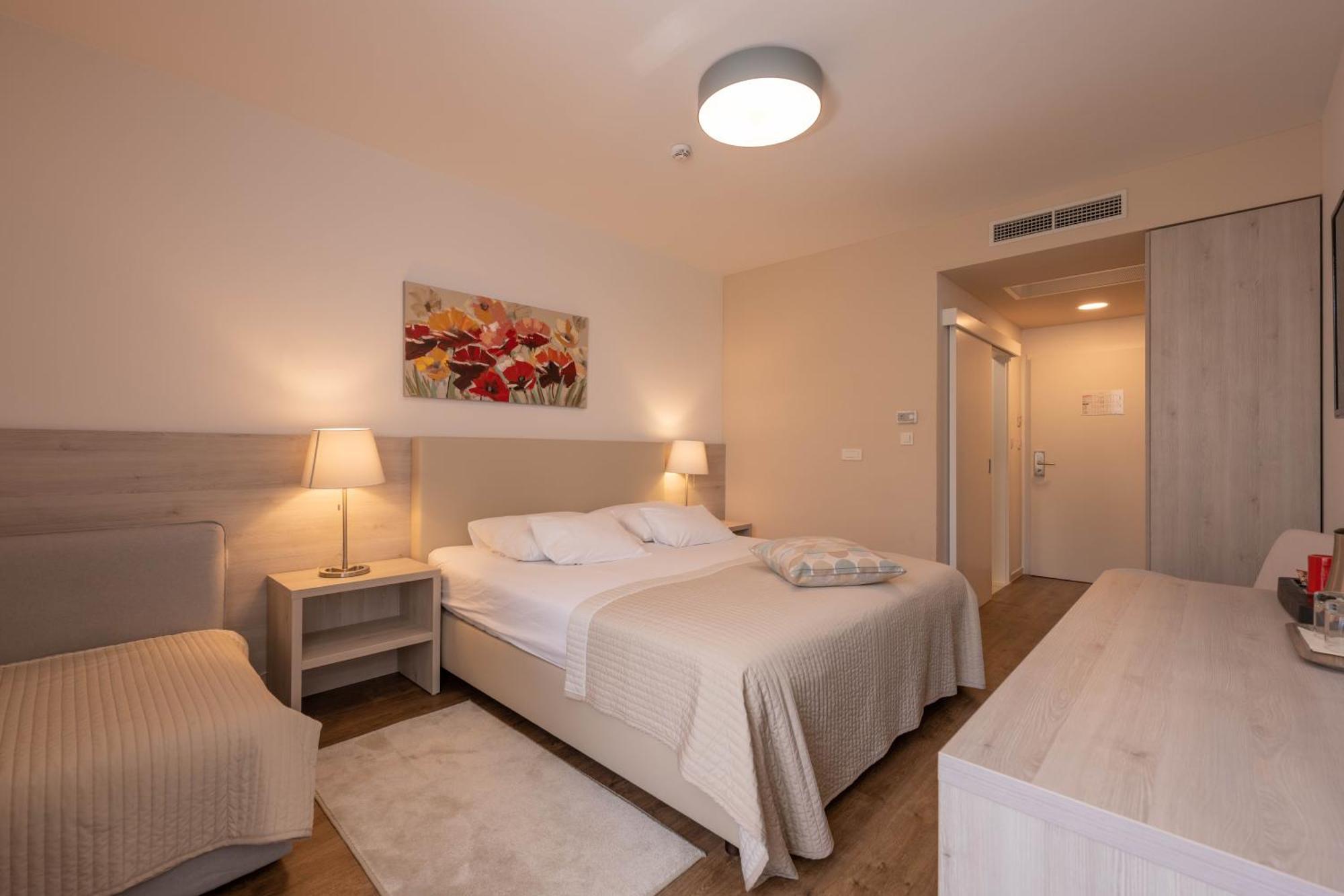זאגרב Hotel Magdalena מראה חיצוני תמונה